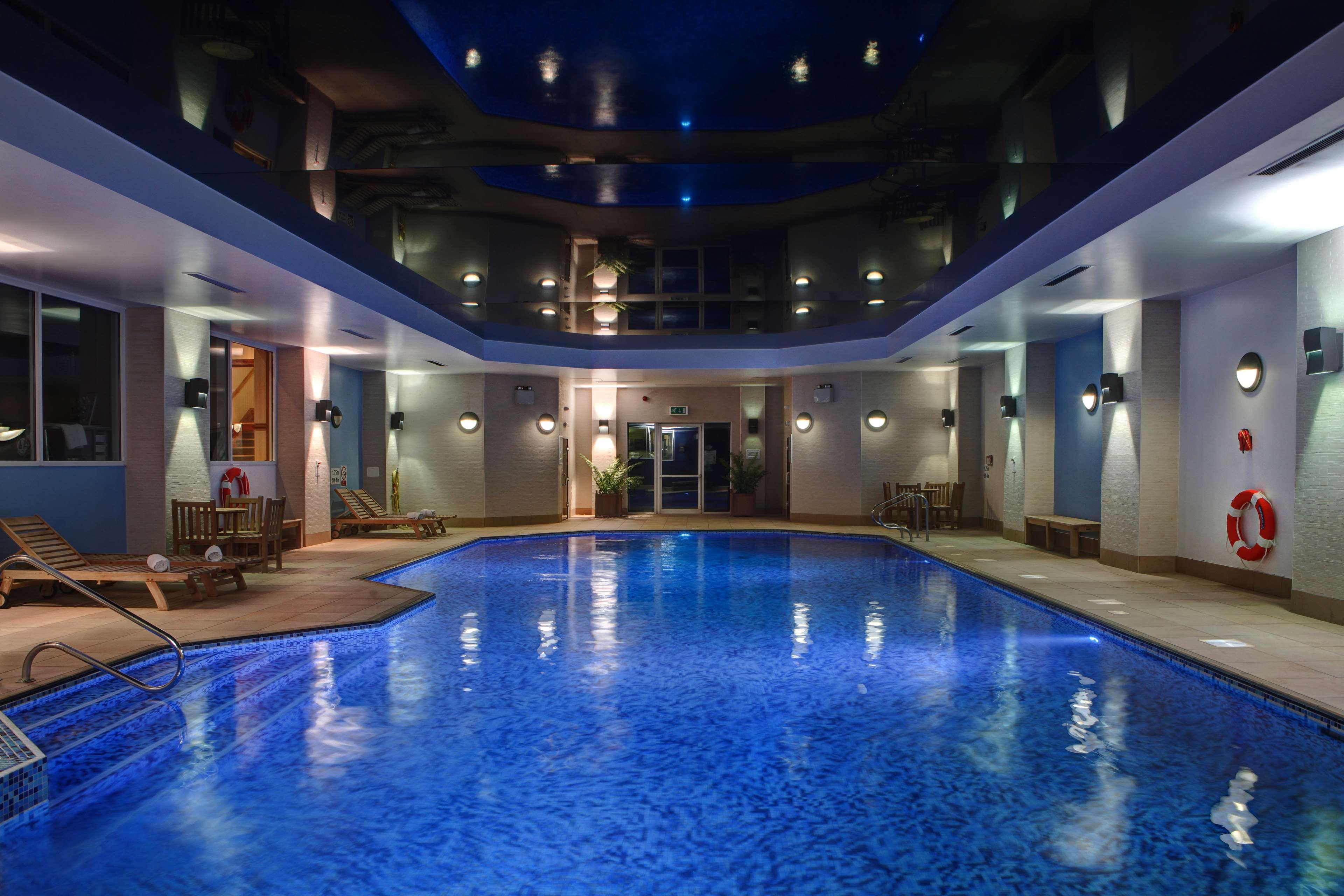Windmill Village Hotel, Golf Club & Spa, BW Signature Collection Ковентрі Екстер'єр фото